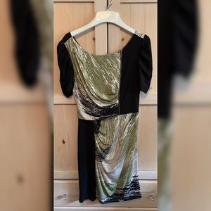 Max and Cleo Shift Dress